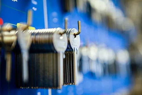 Locksmith Master Store Phoenix, AZ 480-612-9241 - lock-smith